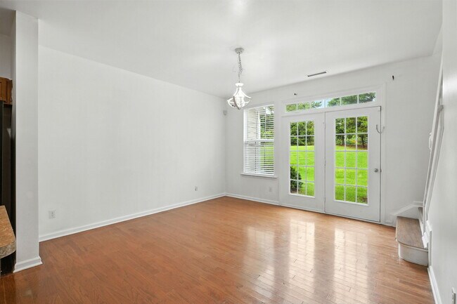 Photo - 132 Point Comfort Ln Casa