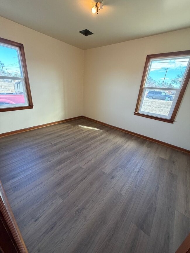 Photo - 1102-1104 Eisenhower Unidad 1104 Eisenhower Ave.