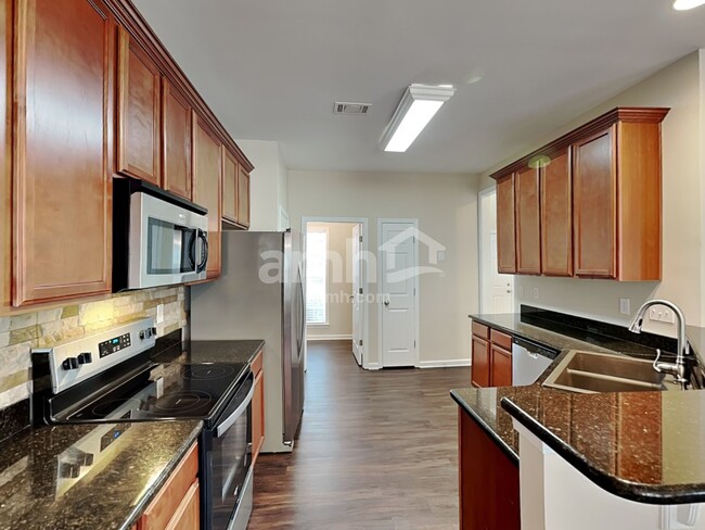 122 Tilton Dr
