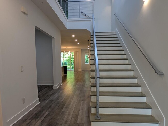 Photo - 4025 Southpoint Lndg Wy