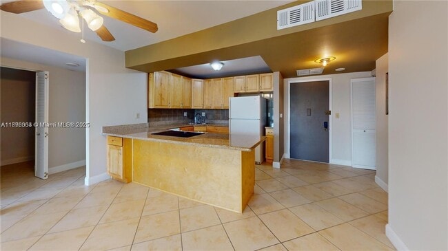 Building Photo - 600 Three Islands Boulevard Unit 219