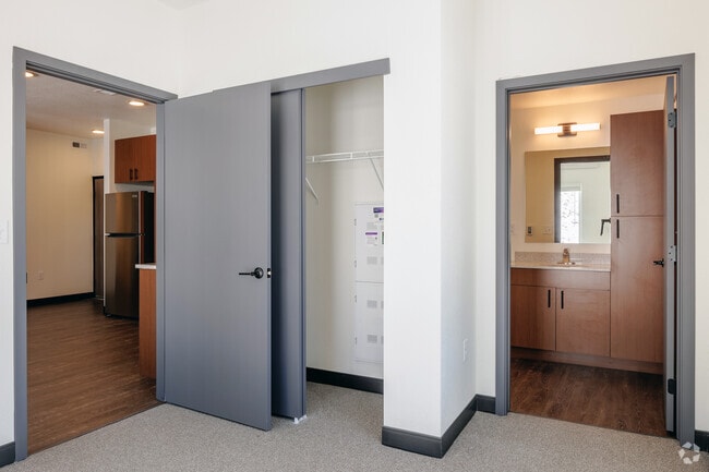 3BR, 2BA - 1,085SF - Bedroom