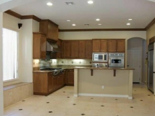 Building Photo - 6117 Deerhill Rd Rental
