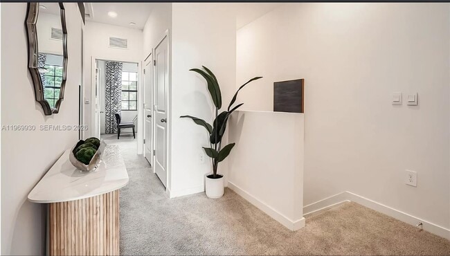 Photo - 1114 SW 9th Ave