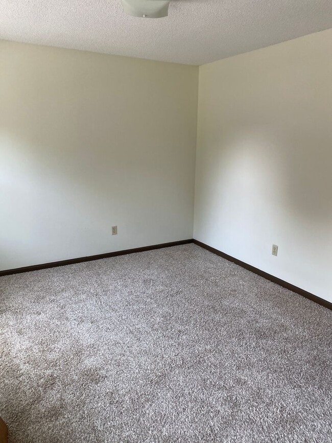 Photo - Newly Upgraded Townhouse