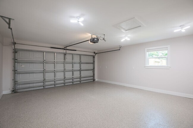 Photo - 51 Fairway Ln