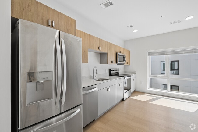 Allegro Junior 1BR, 1BA - 484SF - Kitchen