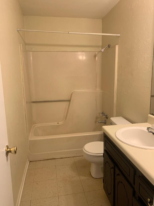 Photo - 107 Willow Brook Dr