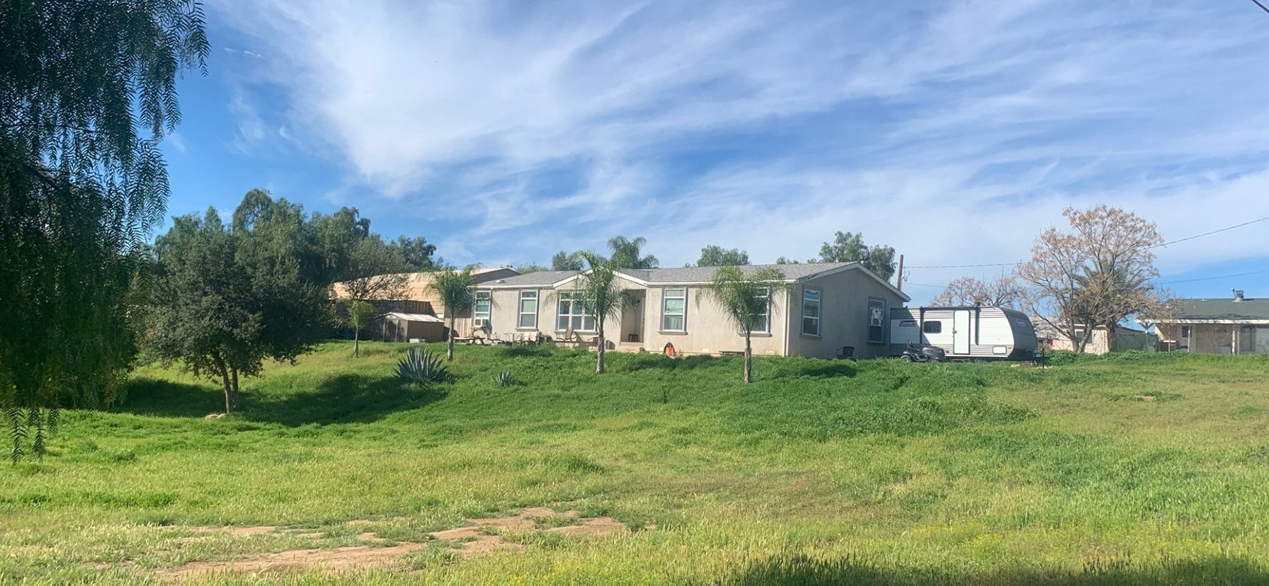 Photo - 27203 Peach St