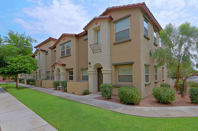 Building Photo - The Place on 51st Rental