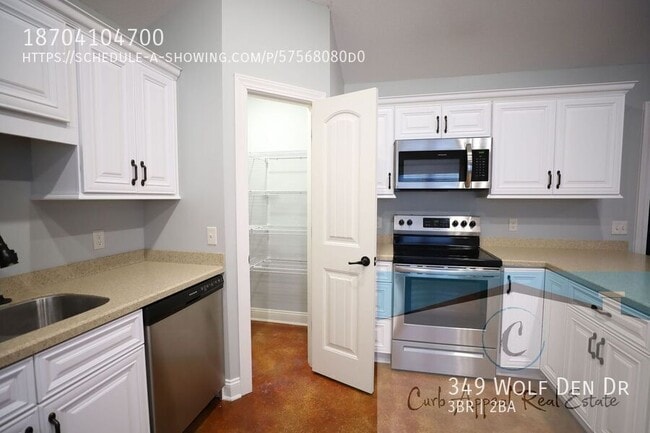 Photo - 349 Wolf Den Dr