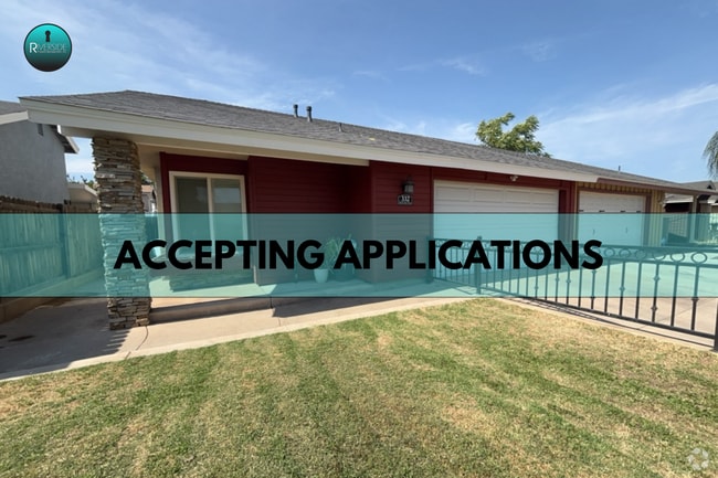 Building Photo - FOR RENT: BEAUTIFULLY RENOVATED 2 BEDROOM ... Rental
