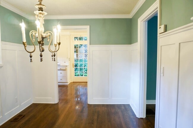 Photo - Gorgeous Dream Home in the Southwest Hills! Your Pacific Northwest Oasis Awaits!