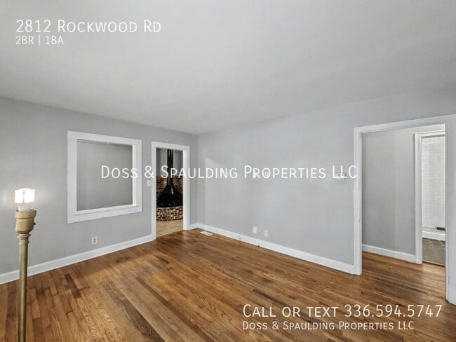 Photo - 2812 Rockwood Rd