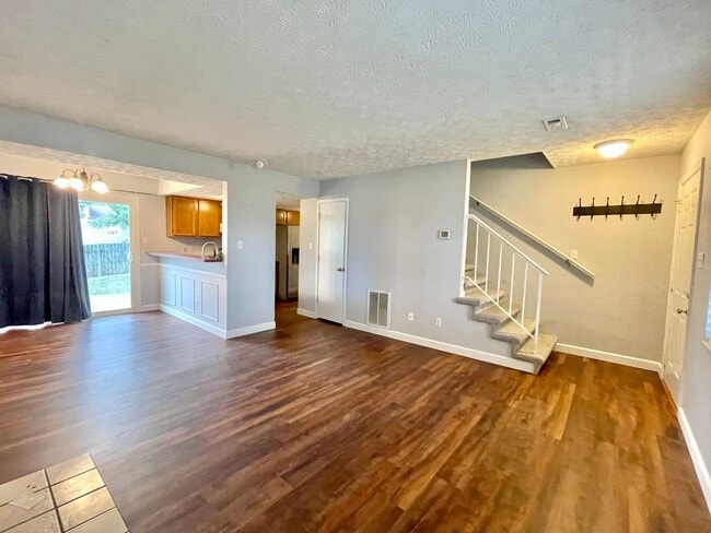 Photo - Beautiful 3-Bedroom Home in Prime Powell L...