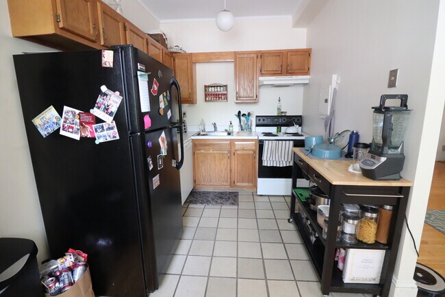 1090 Beacon St Unit 1D