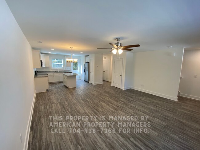 Photo - 650 Faith Dr SW