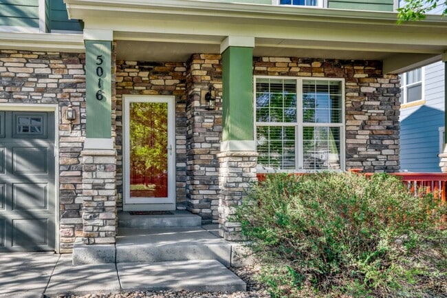 Photo - Bright, Seamless Living in Longmont’s Premier School District