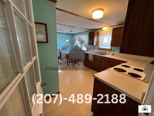 Photo - Four Bedroom Single Family House for Rent ...