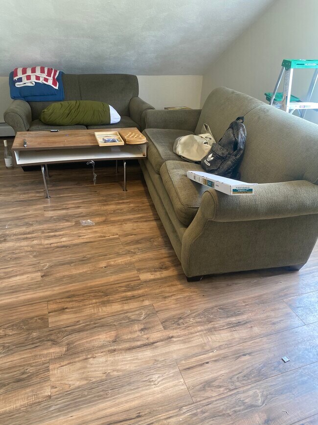 Photo - 167 College Ave