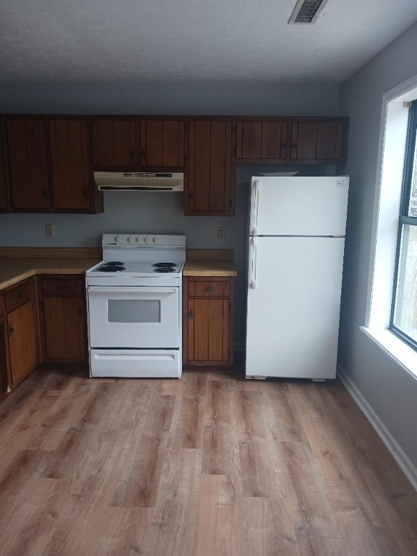 Photo - 378 River St Unit 6