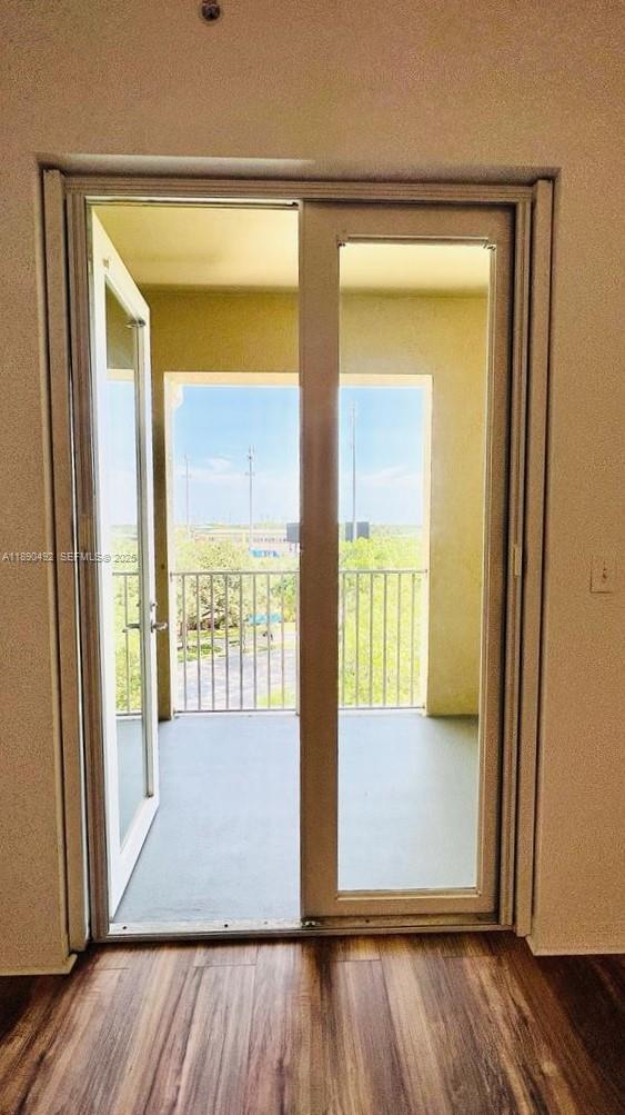 Photo - 1203 Town Center Dr Unit 421