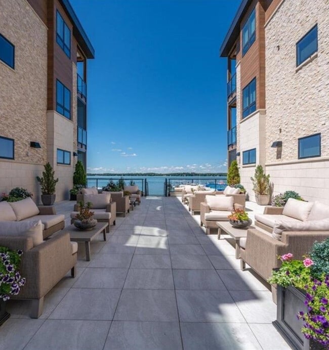 Photo - 5600 Lake Edge Rd Unidad Waubesa shores