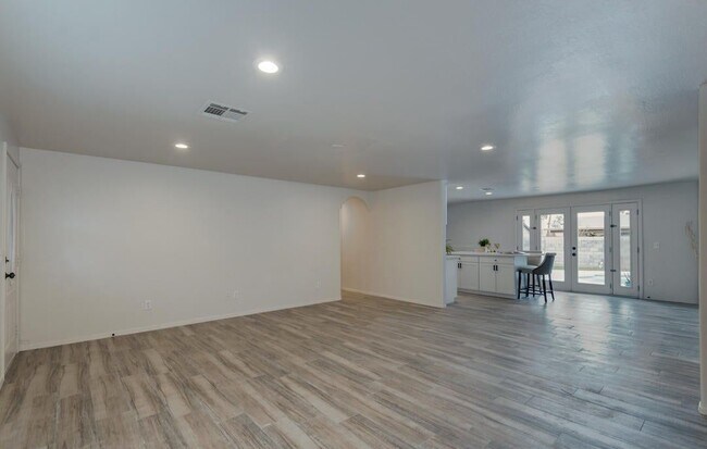 Photo - 3649 E Emile Zola Ave