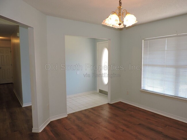 Photo - 2552 Southern Oaks Dr