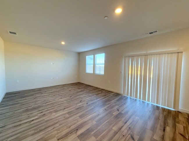 Photo - 4709 Athena Dr