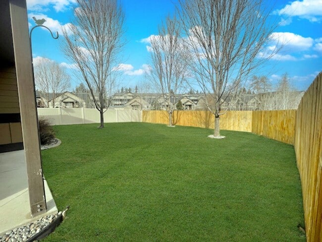 Photo - 103 Terra Vista St