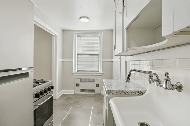 Photo - Marianne Apartments