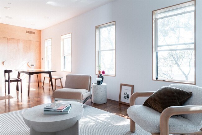 Photo - 8 Anthony J Grieco Ter Unit 3