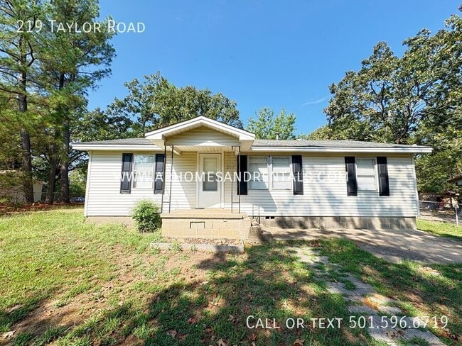 Building Photo - 219 Taylor Rd Rental