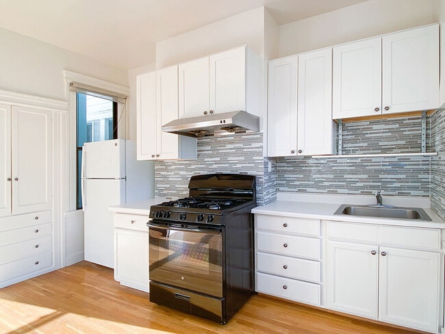 Building Photo - 527 Union St Unit 527