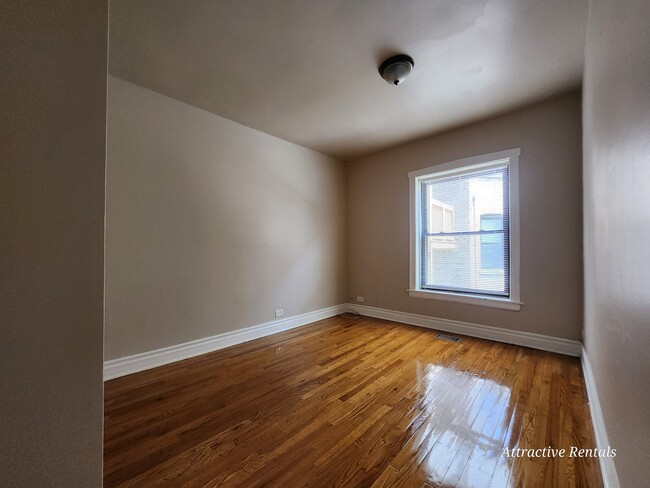 Photo - 5708 W Race Ave Unit 1