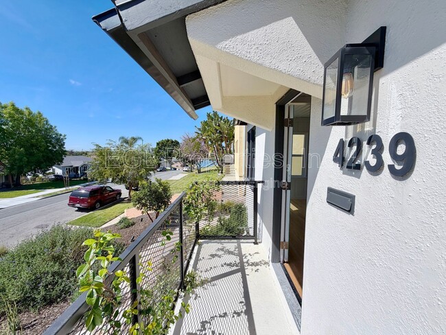 Photo - 4239 W 64th St