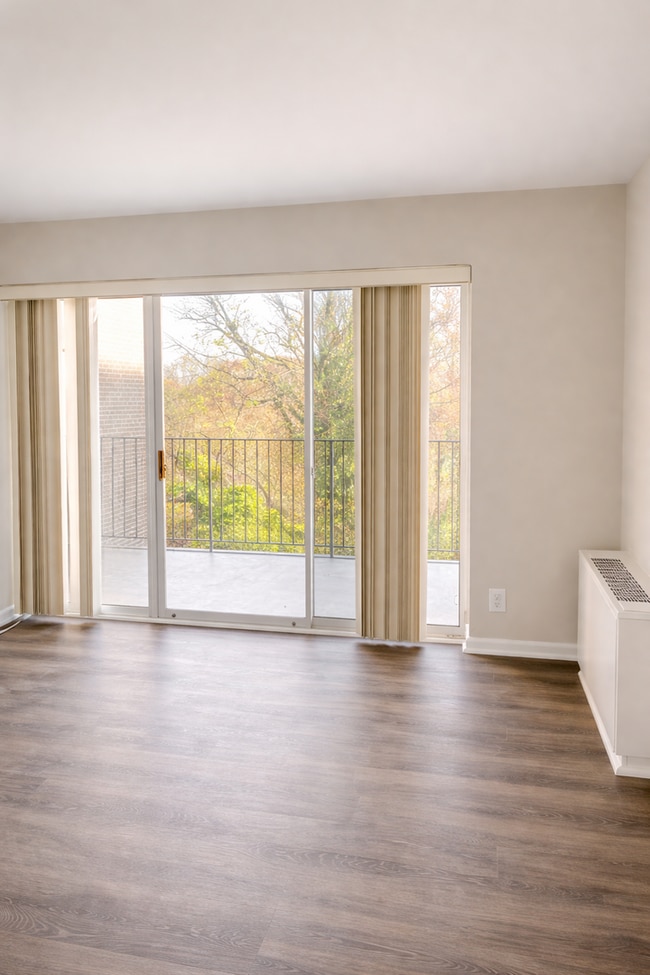 Photo - 2026 Move-In Special – $500 LEASE SIGNING BONUS!! Spacious Top-Floor 2-Bedroom Condo with Balcony...