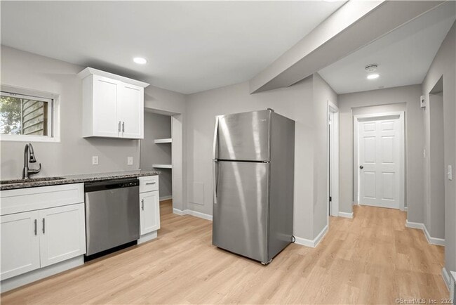 Photo - 106 River Rd Unidad 4