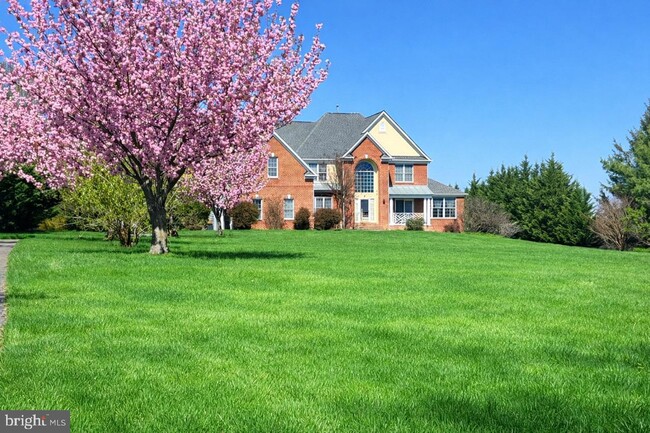 Photo - 13031-13012 12 Hills Rd