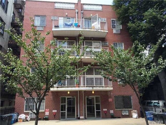 Building Photo - 4138 66th St Unit 1b