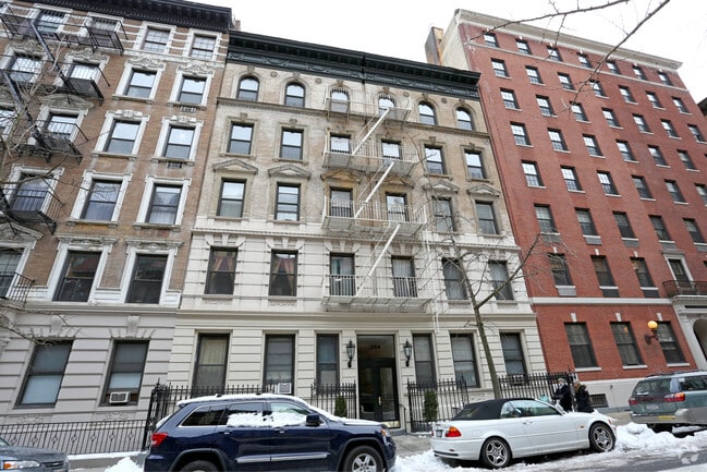 Photo - 334 W 85th St