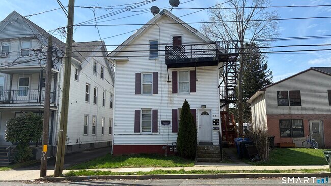 54 North Ave Unit 1