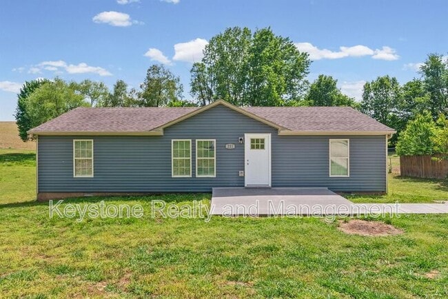 Building Photo - 221 Bumpus Mill Rd