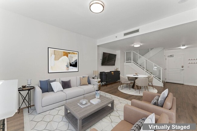 Photo - San Diego- Downtown- La Vita – Little Italy Condo- Split Level Style Move-In Special Unit #2