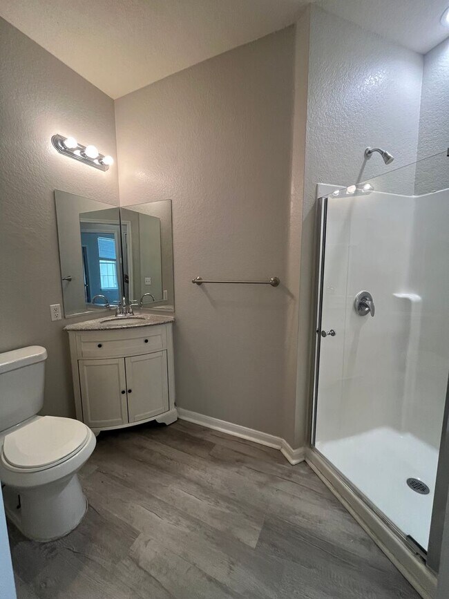 Photo - New Remodel 2/2 Fireplace; Quartz Countertops-FREE WATER/SEWER!