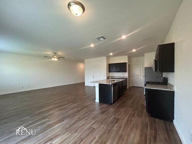 Photo - 5046 Firefly Hls