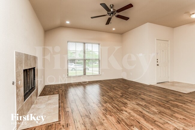 Photo - 603 Cardwell Dr