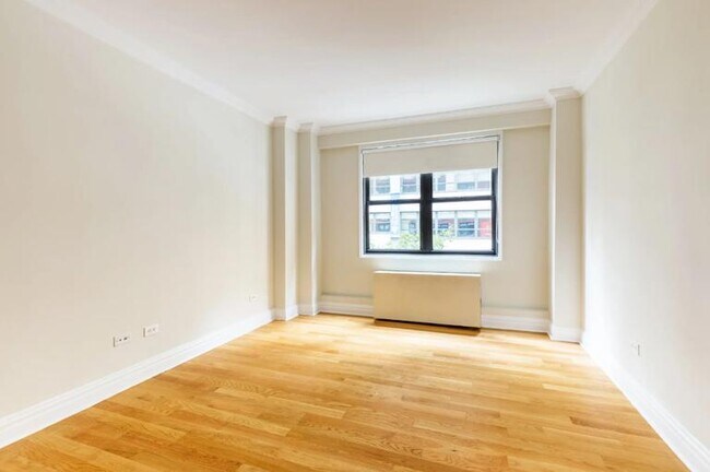 Photo - 45 Park Ave Unit 3C