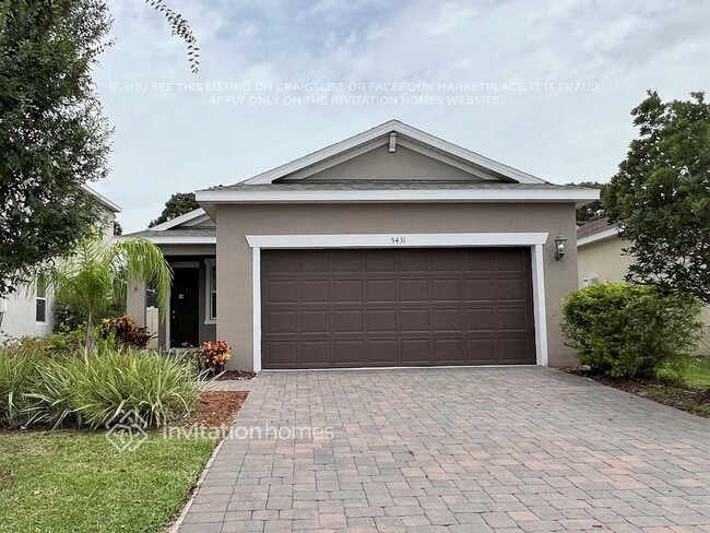 Building Photo - 5431 Los Robles Ct